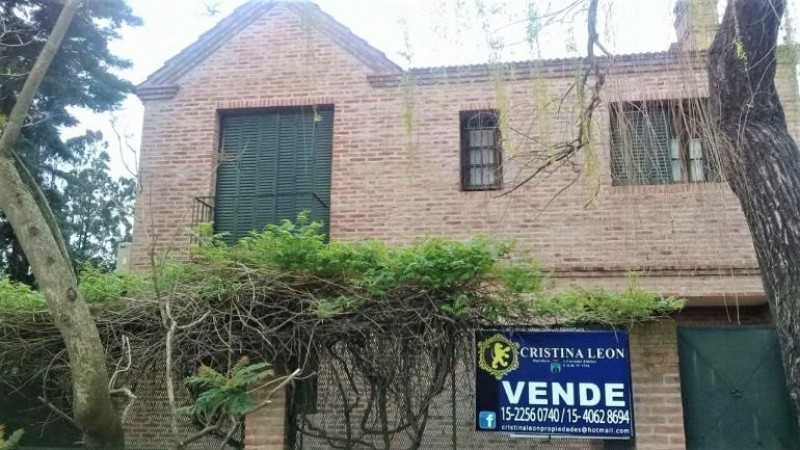 CASA QUINTA 4 AMB. ESTILO CAMPO -LOS CEDROS