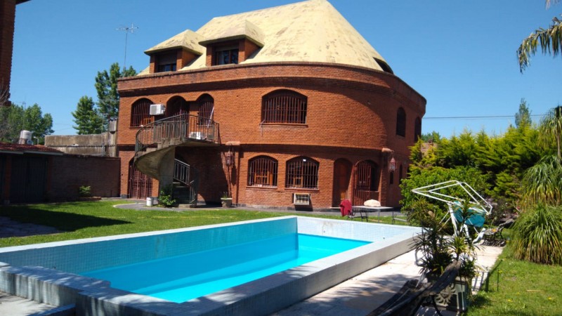 PROPIEDAD RESIDENCIAL DE GRAN NIVEL.