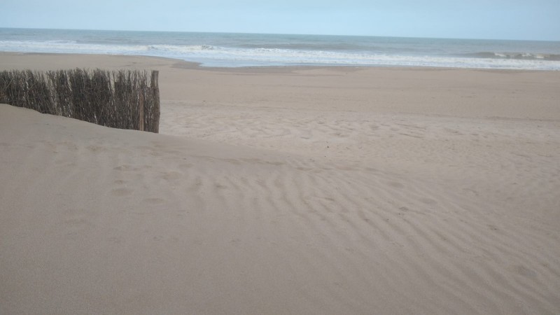 VILLA GESELL- DPTO. P/ 4 PERSONAS. A METROS DE PLAYA