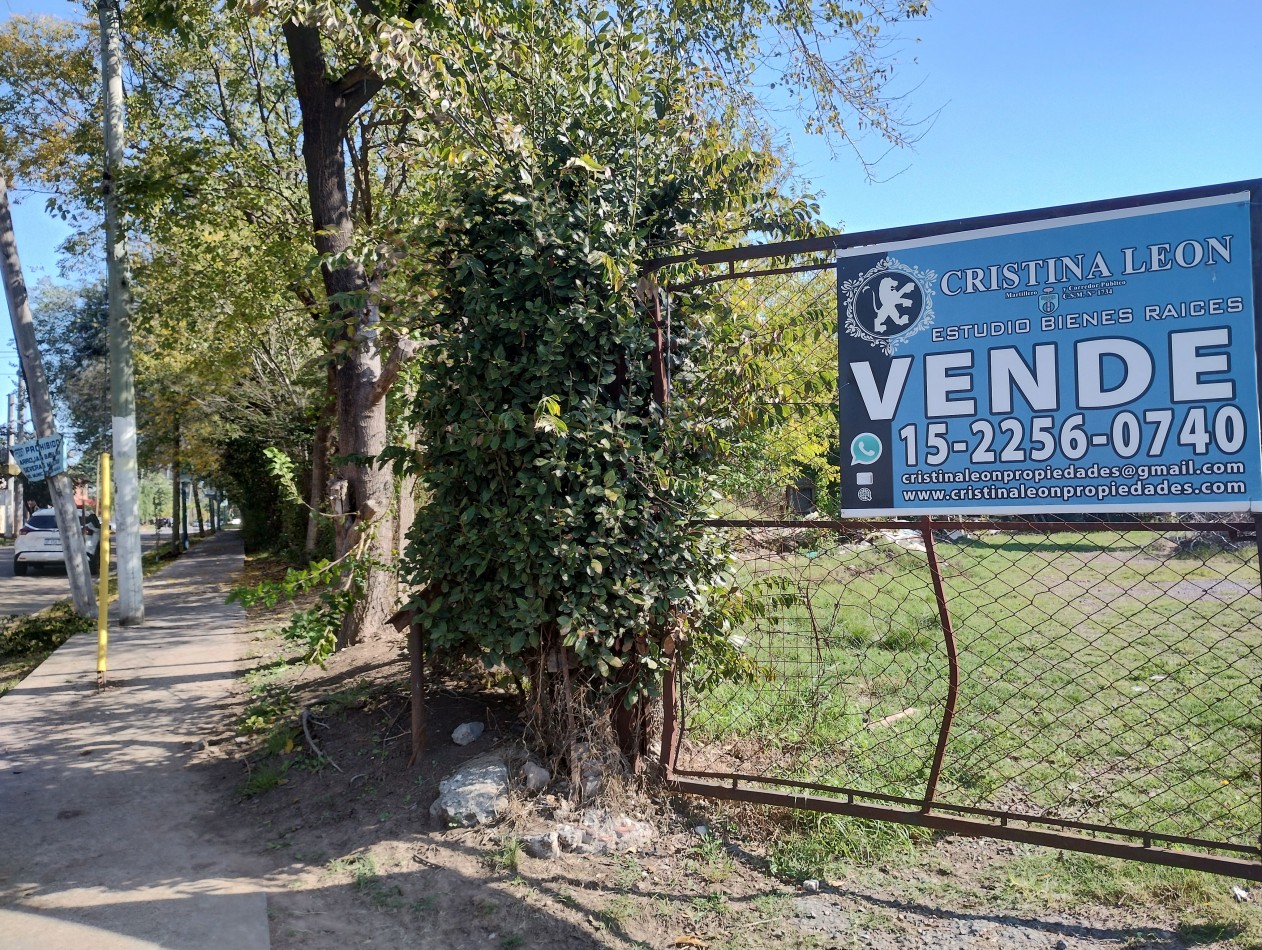 LOTE ESQUINA  840 M2  ( LOS POLVORINES)