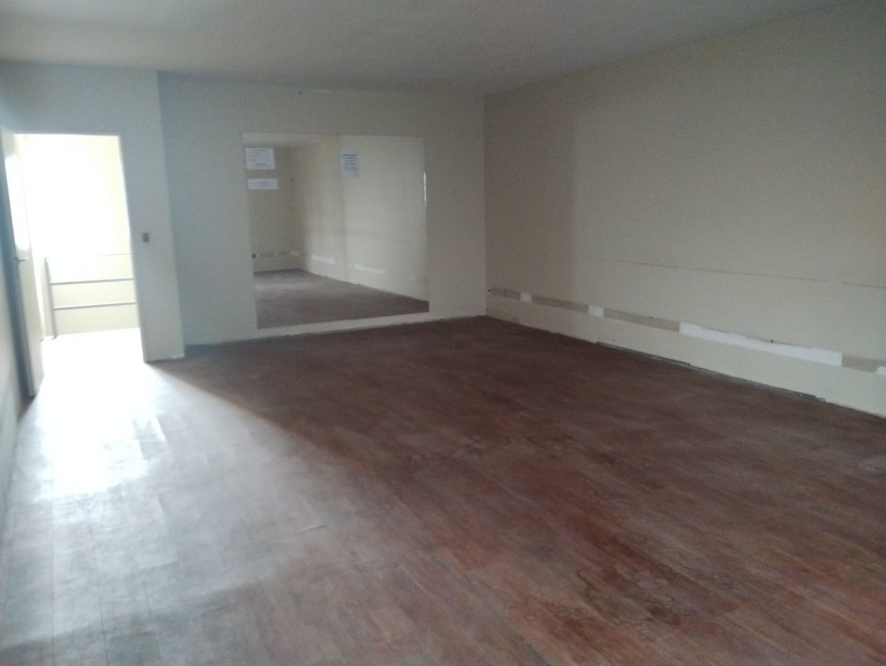 PROPIEDAD EXCLUSIVA!!! LOCAL 451 M2. Y P. ALTA  250 M2. (CTRO. SAN MIGUEL) S/ AV. PTE. PERON