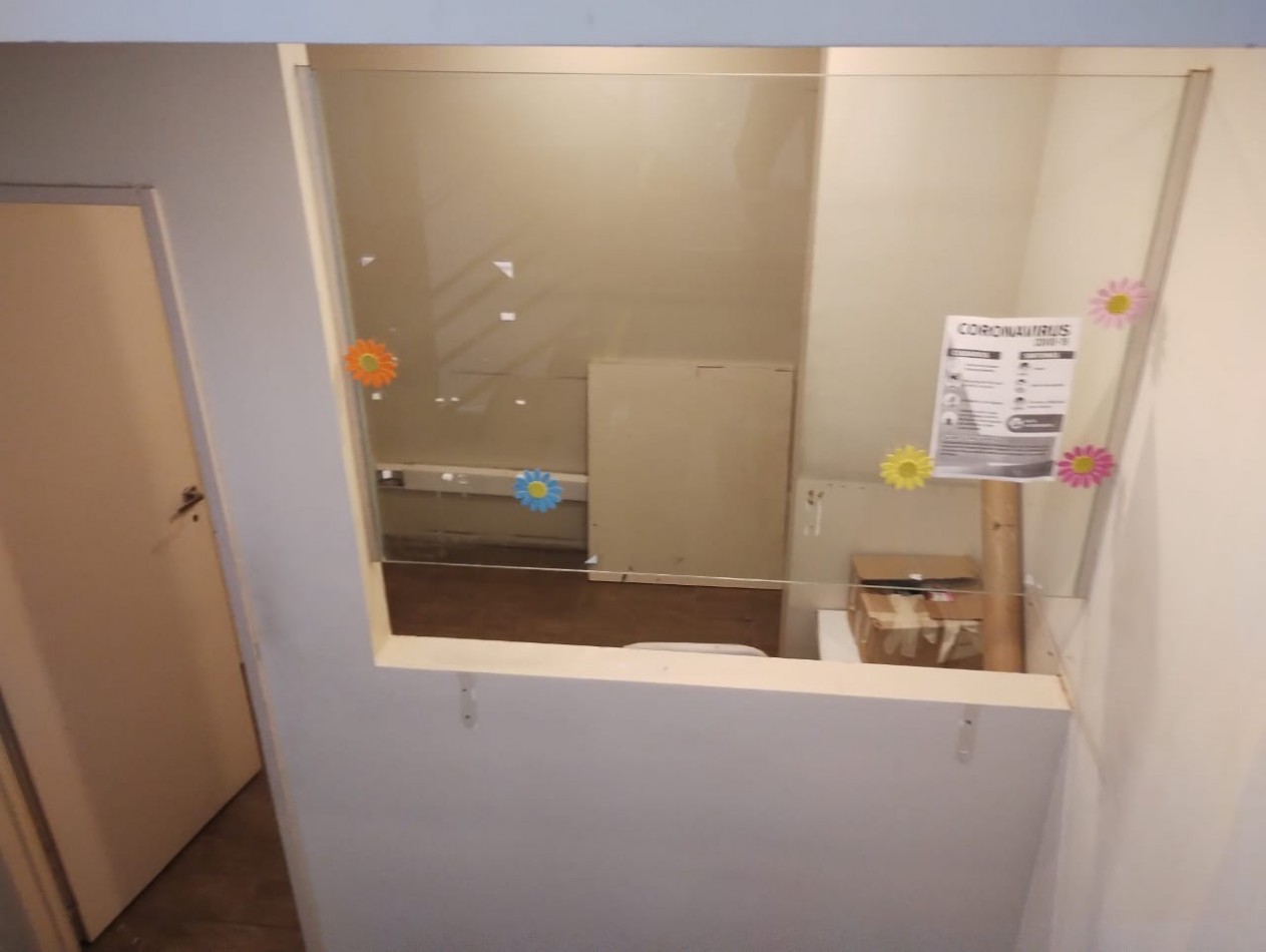 PREDIO UNICO!!!  (SAN MIGUEL CTRO.) LOCAL  451 M2. CON DEPOSITO PLANTA ALTA  250 M2.
