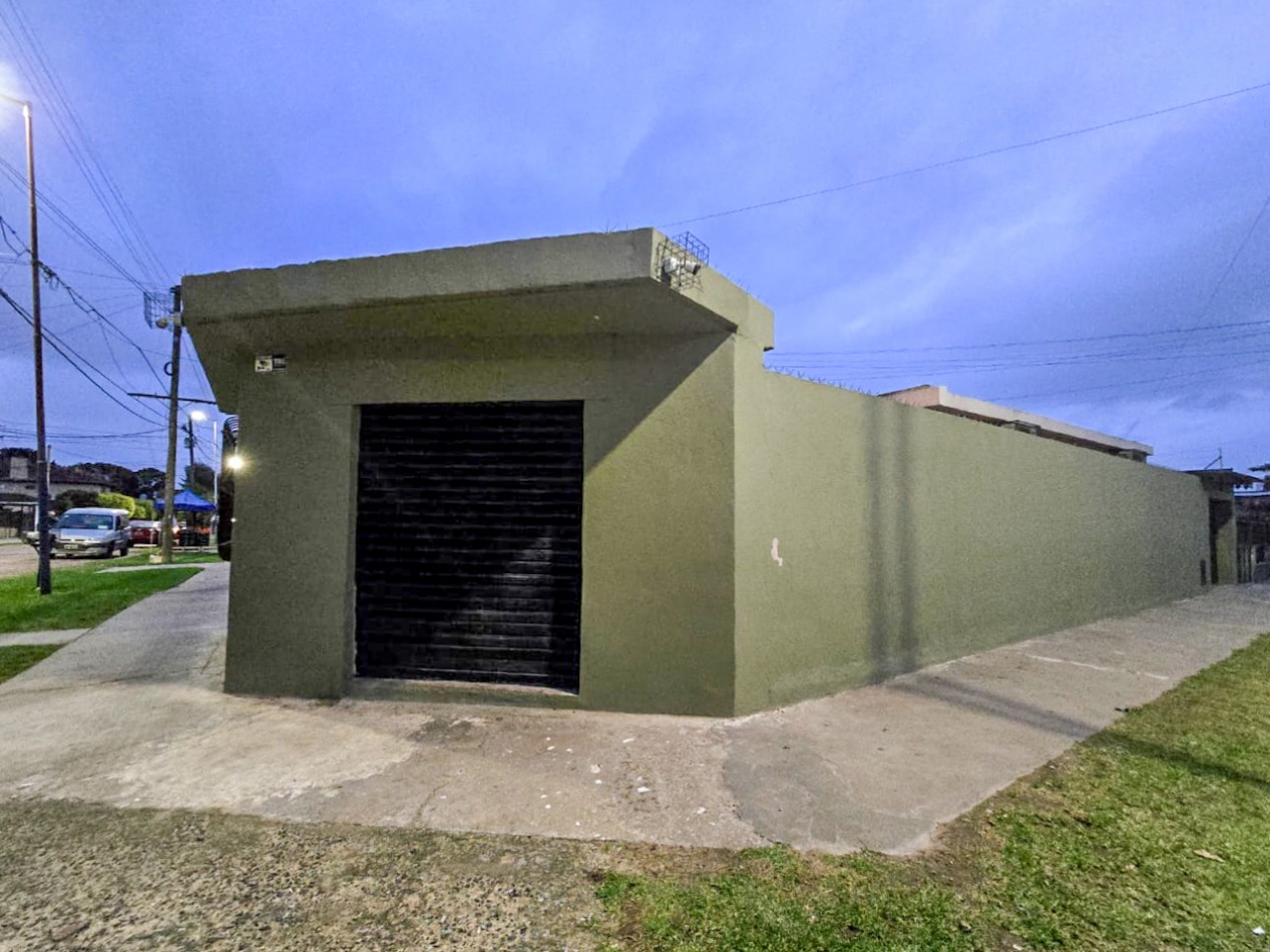 CASA 3 AMB C/ LOCAL  OPORTUNIDAD
