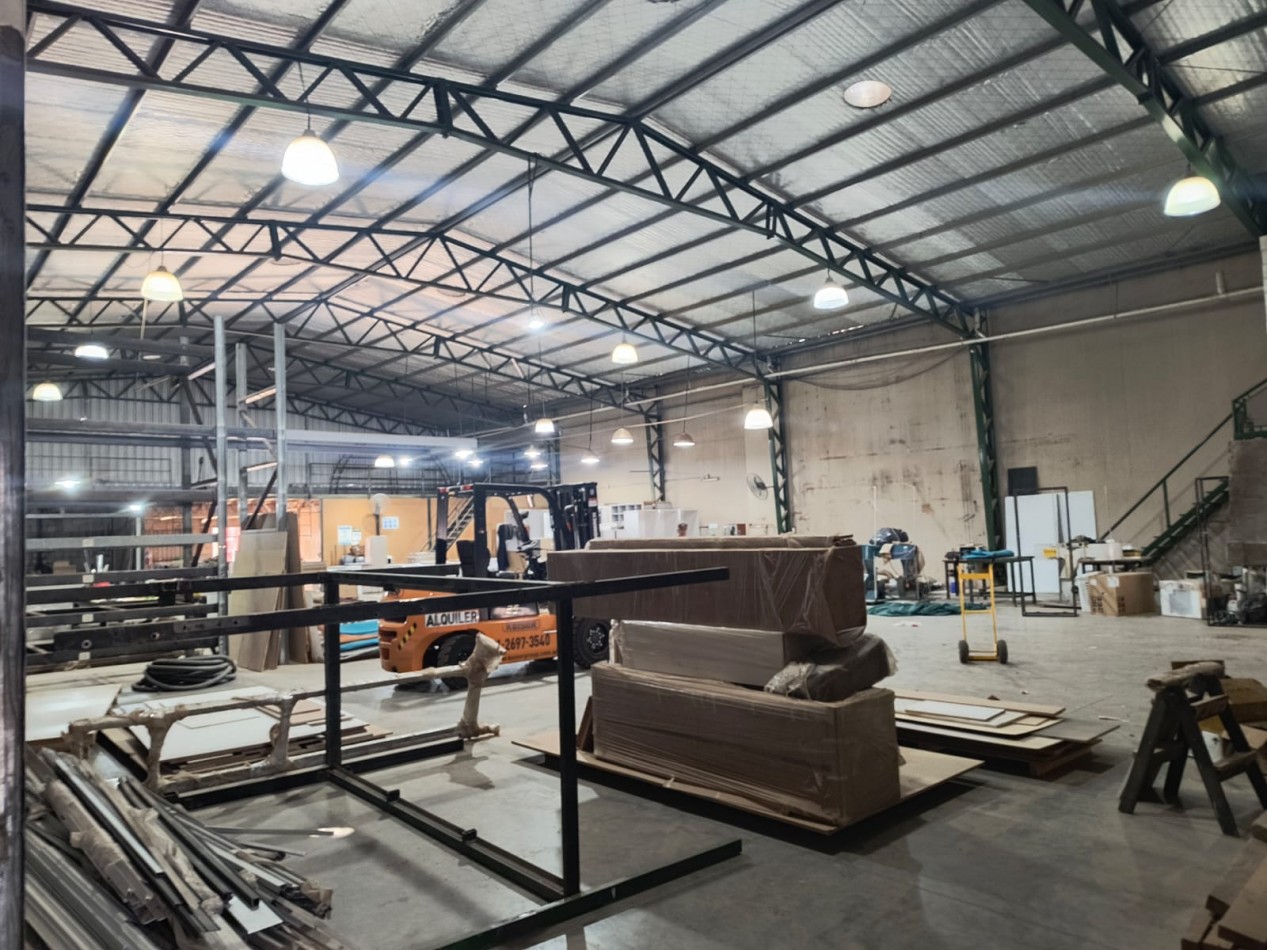 GALPON DE 750 M2