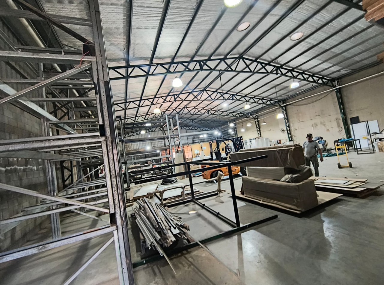GALPON DE 750 M2