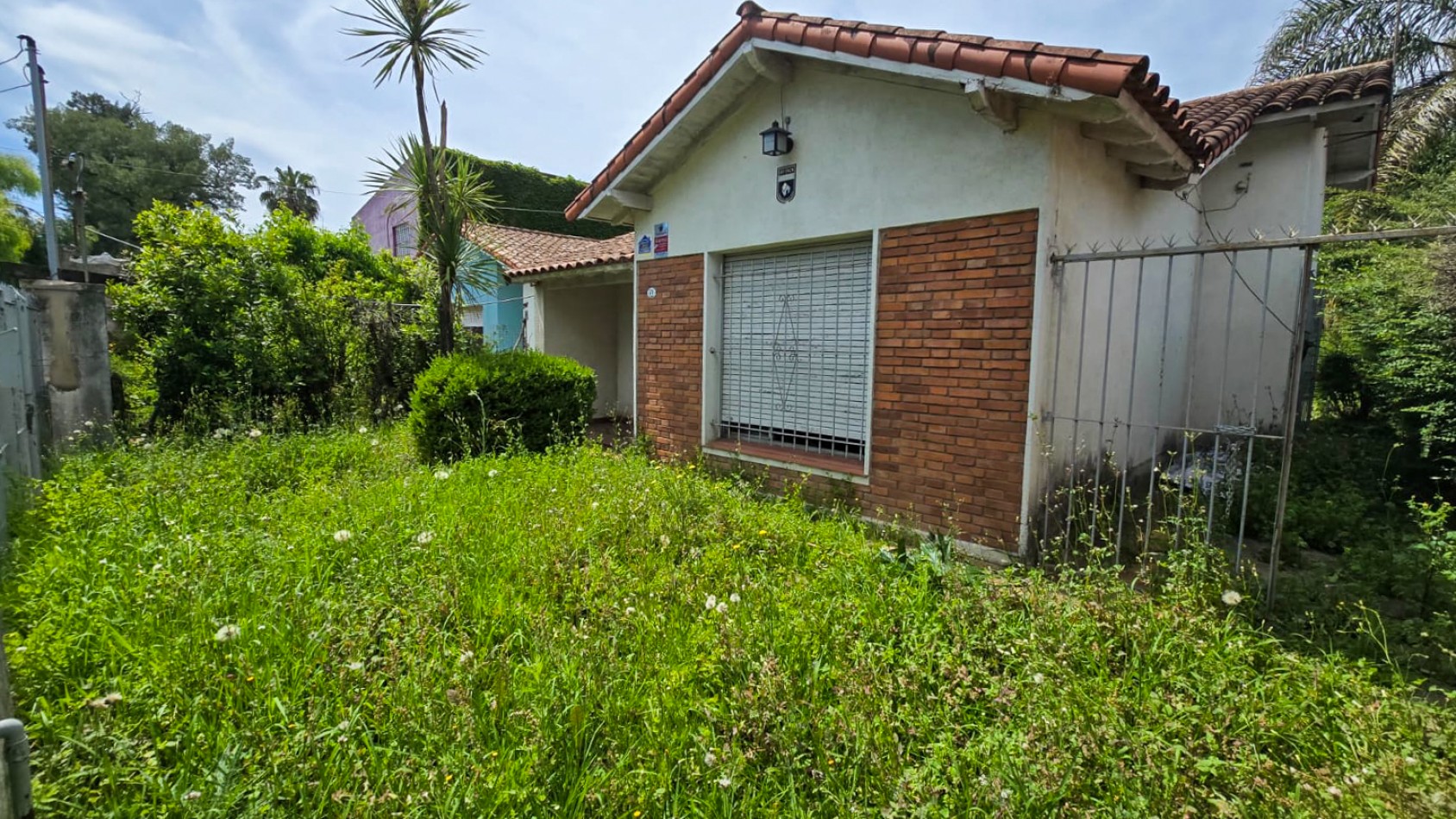 CHALET 4 AMB. C/ QUINCHO Y PARQUE