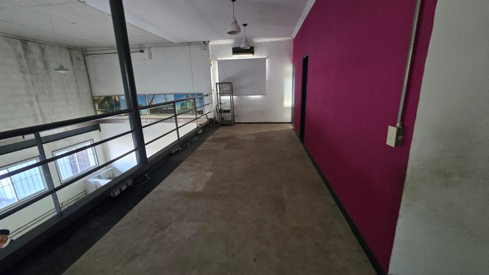 OFICINAS 110 M2