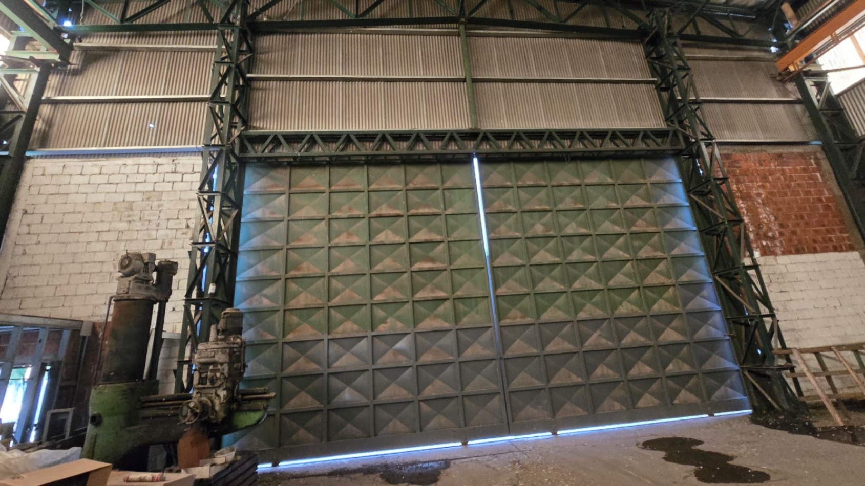 GALPON 1400 M2