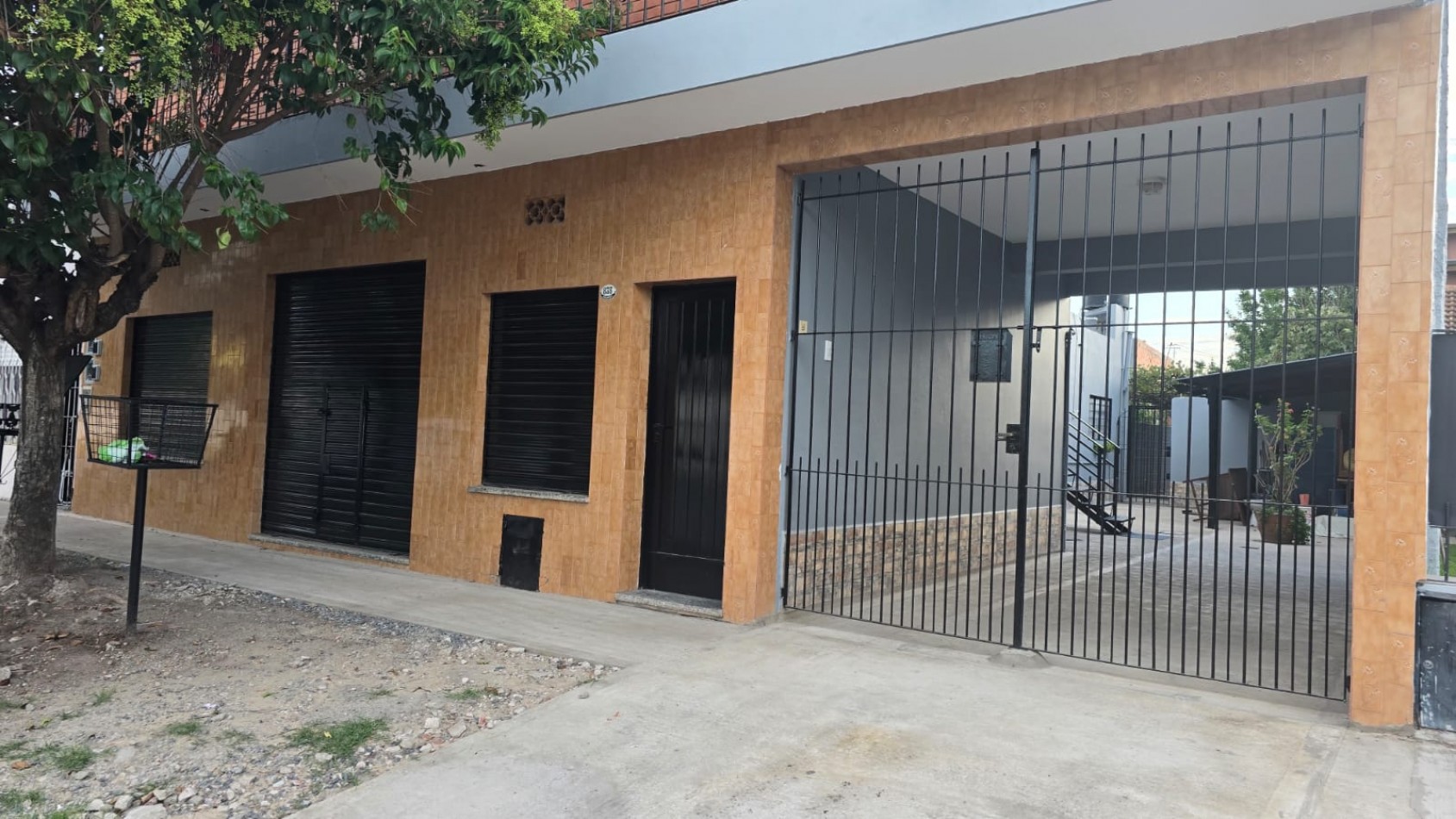 CASA 3 AMB.