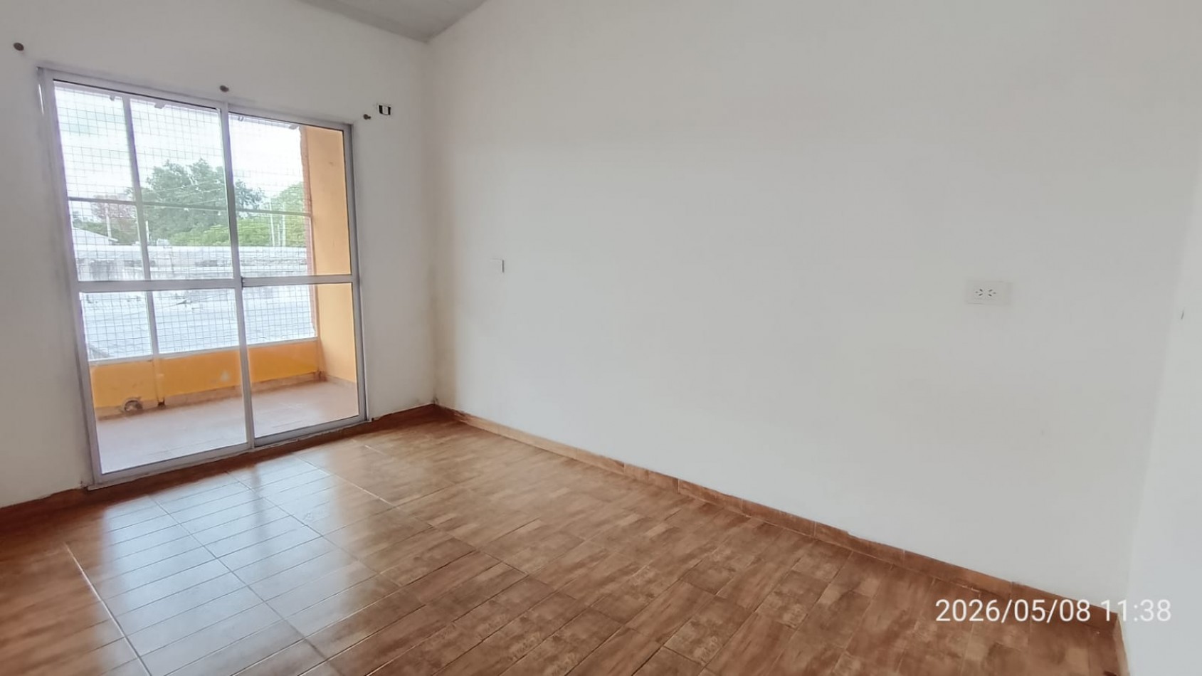 DEPARTAMENTO 3 AMB. C/ BALCON 