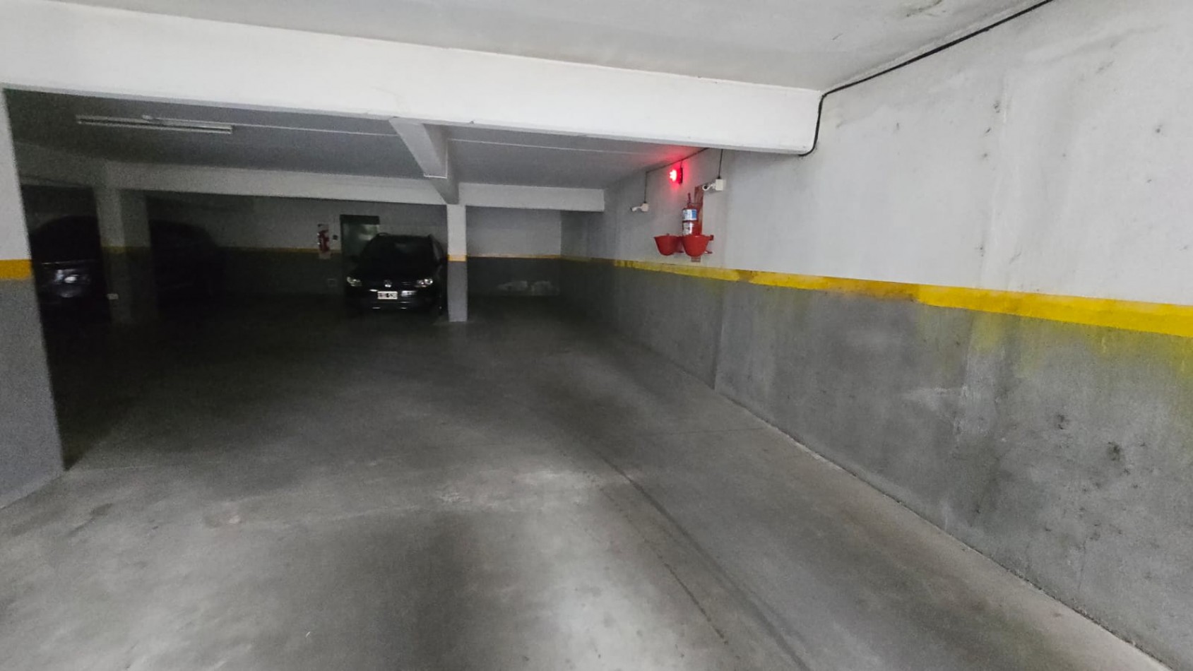 DPTO 4 AMB. C/ COCHERA Y BALCON