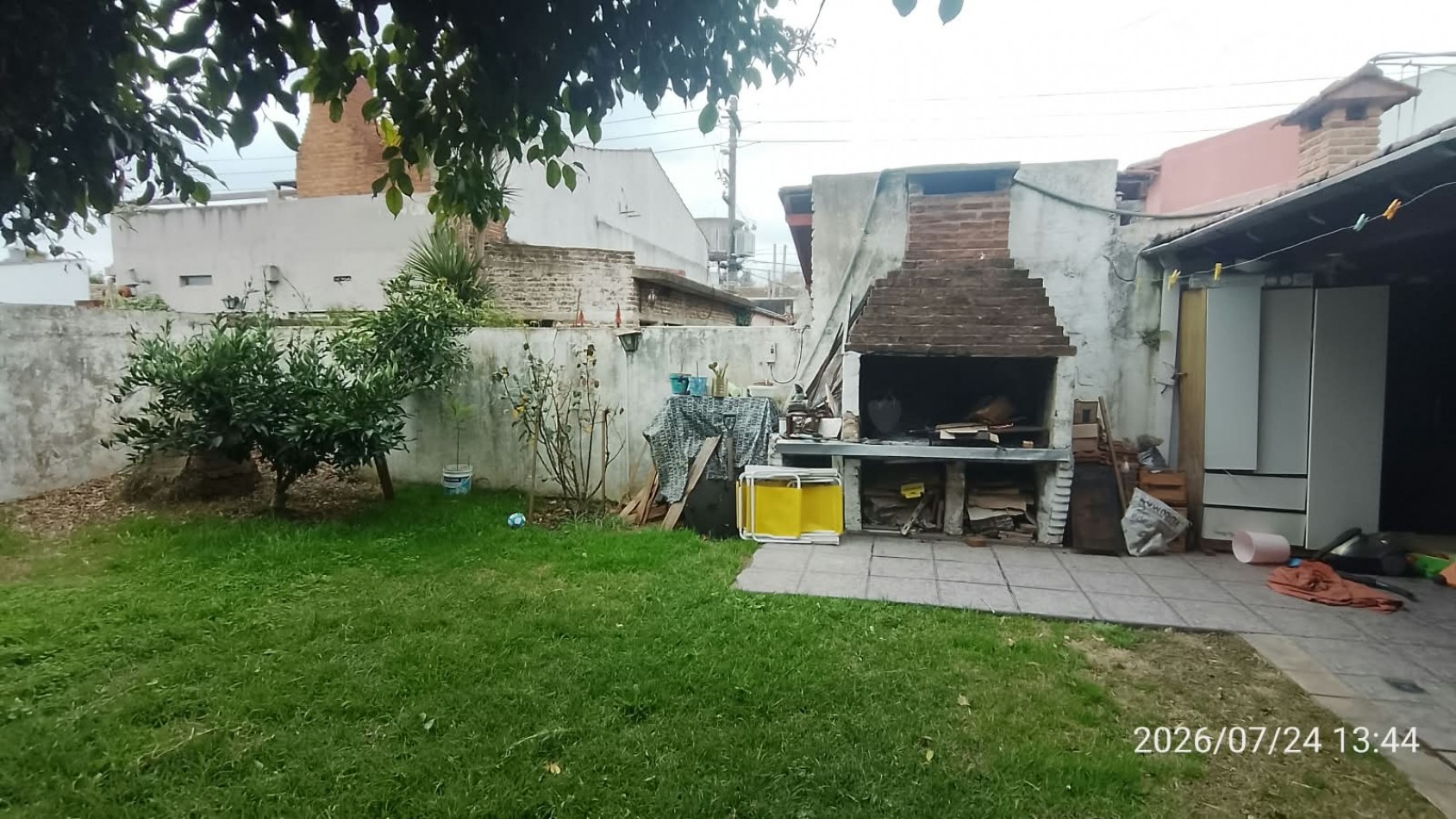 CASA 4 AMB. C/ ENTRADA AUTOS