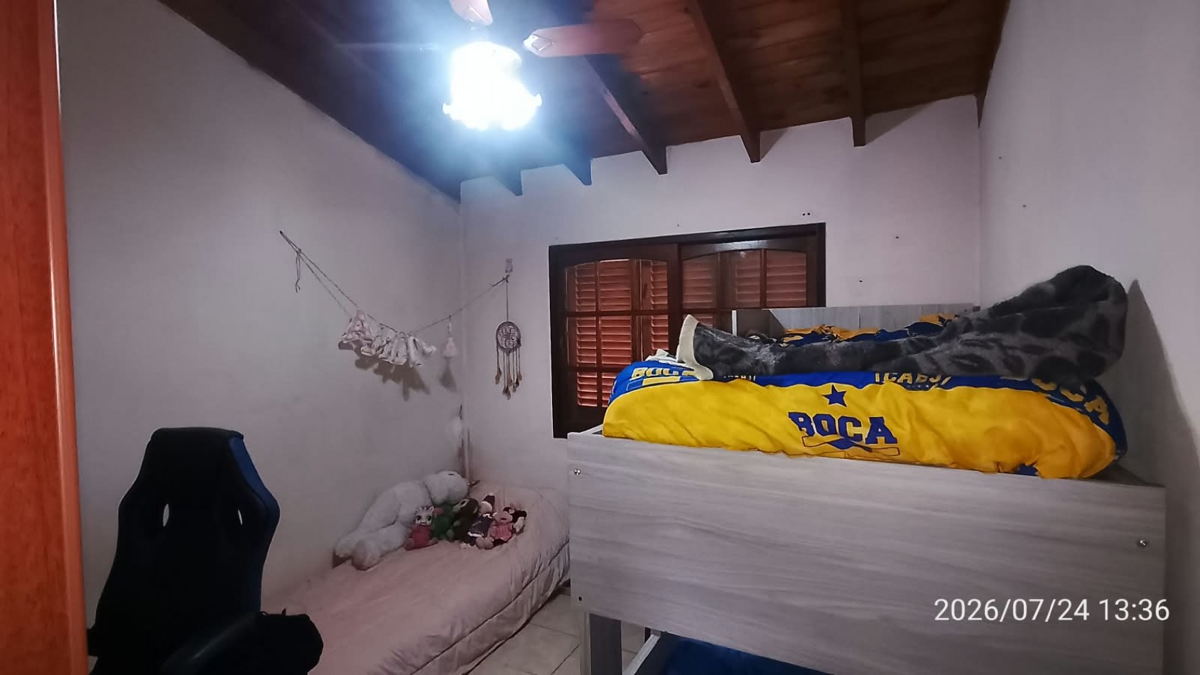 CASA 4 AMB. C/ ENTRADA AUTOS