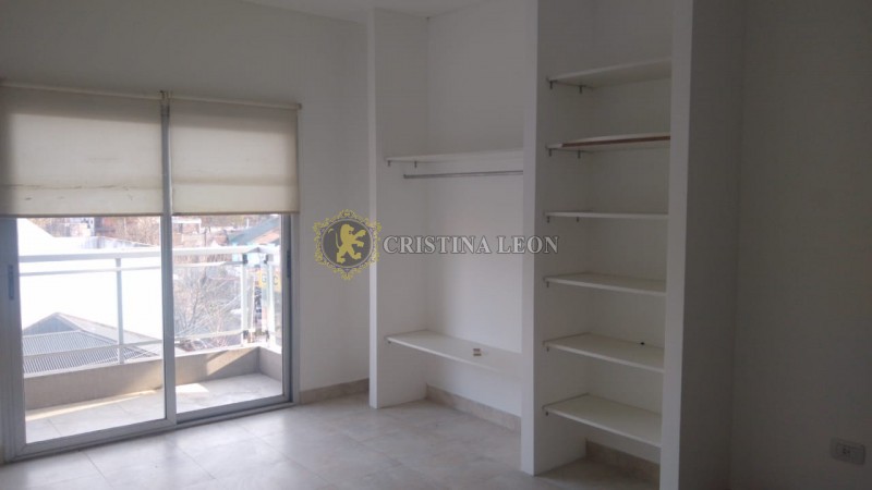IMPECABLE  MONOAMBIENTE C/ BALCON (EDIFICIO IMPERIO) PISCINA/SUM