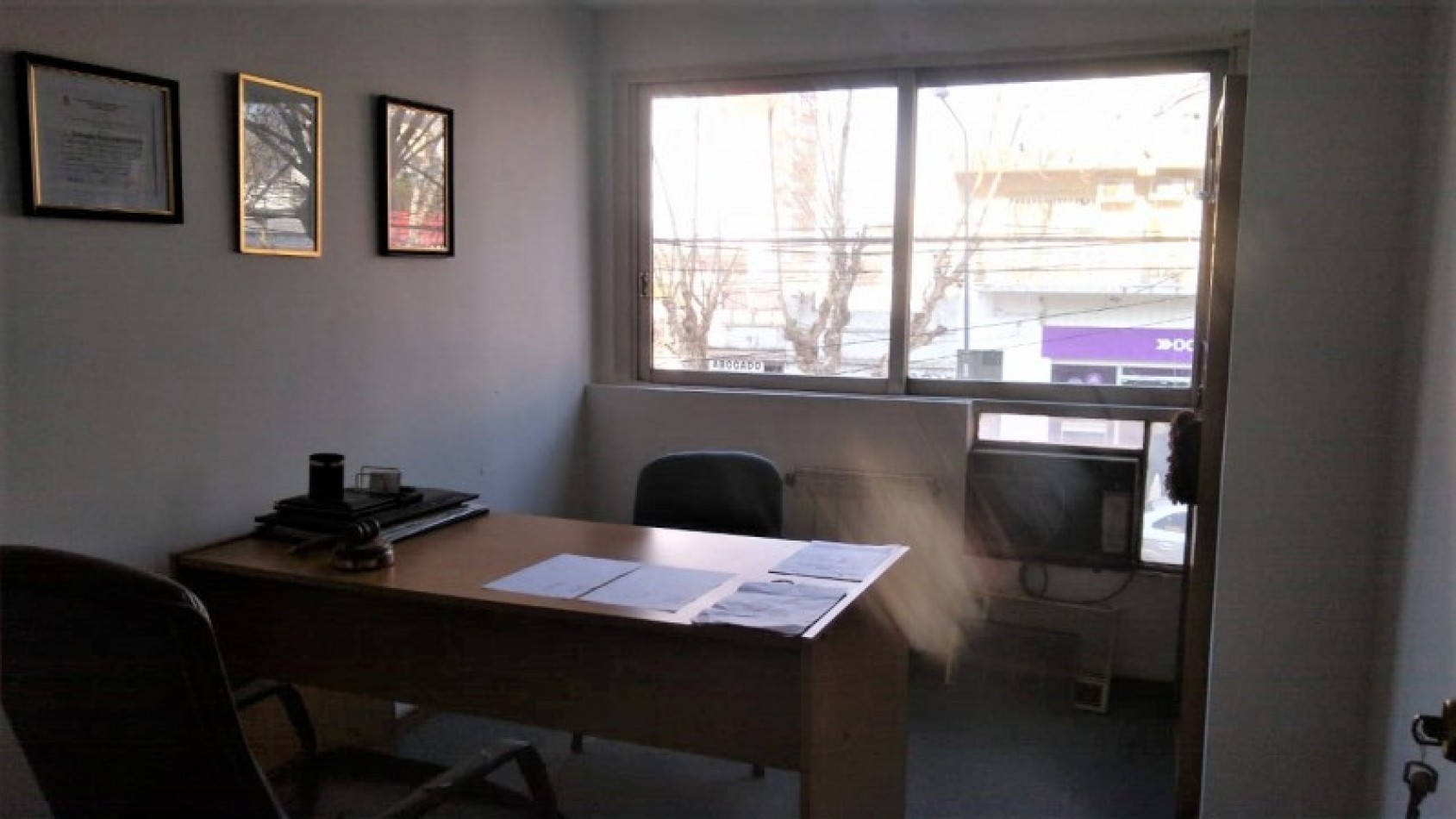 OFICINAS 140 M2. C/ MODULOS- RECEPCION- BAÑOS
