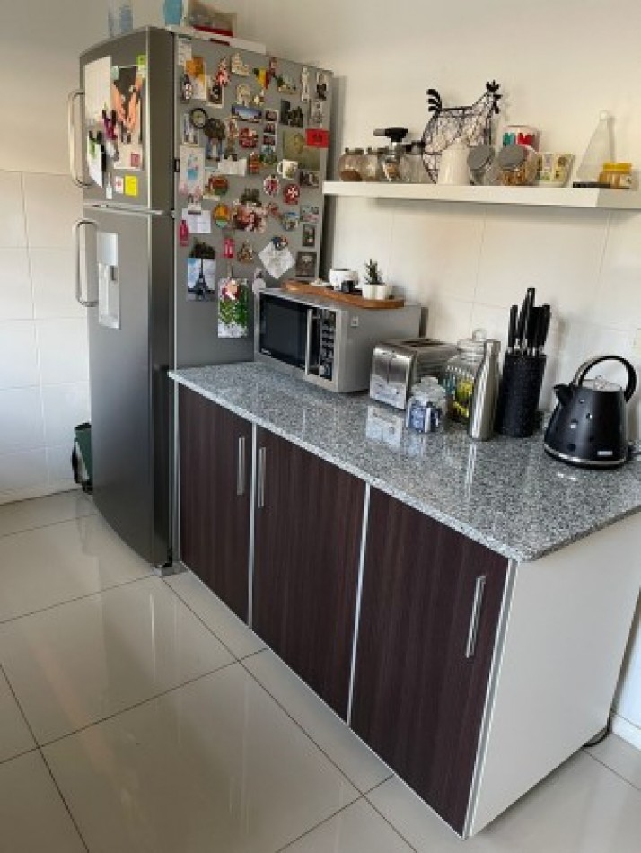 DUPLEX DE 3 AMB. PATIO/BALCON/COCHERA/QUINCHO Y PISCINA