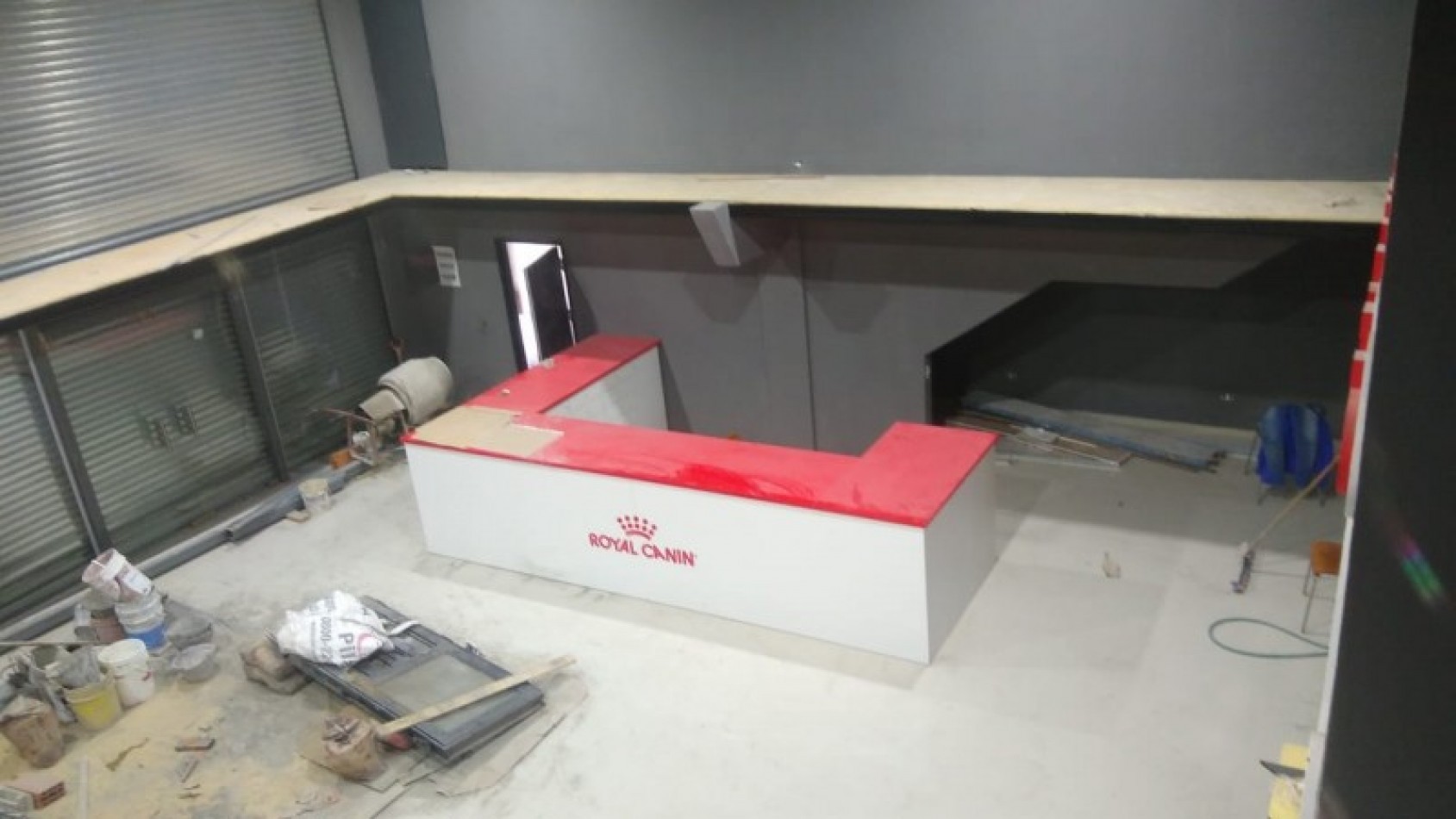 LOCAL 380 M2. C/ ENTREPISO 