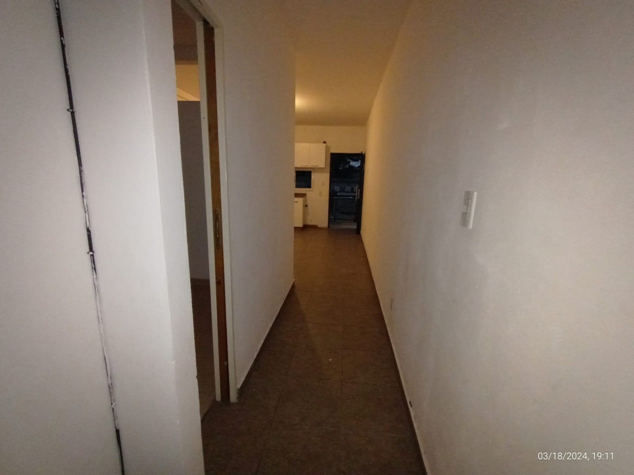 DEPARTAMENTO 2 AMB. C/COCHERA Y BALCON