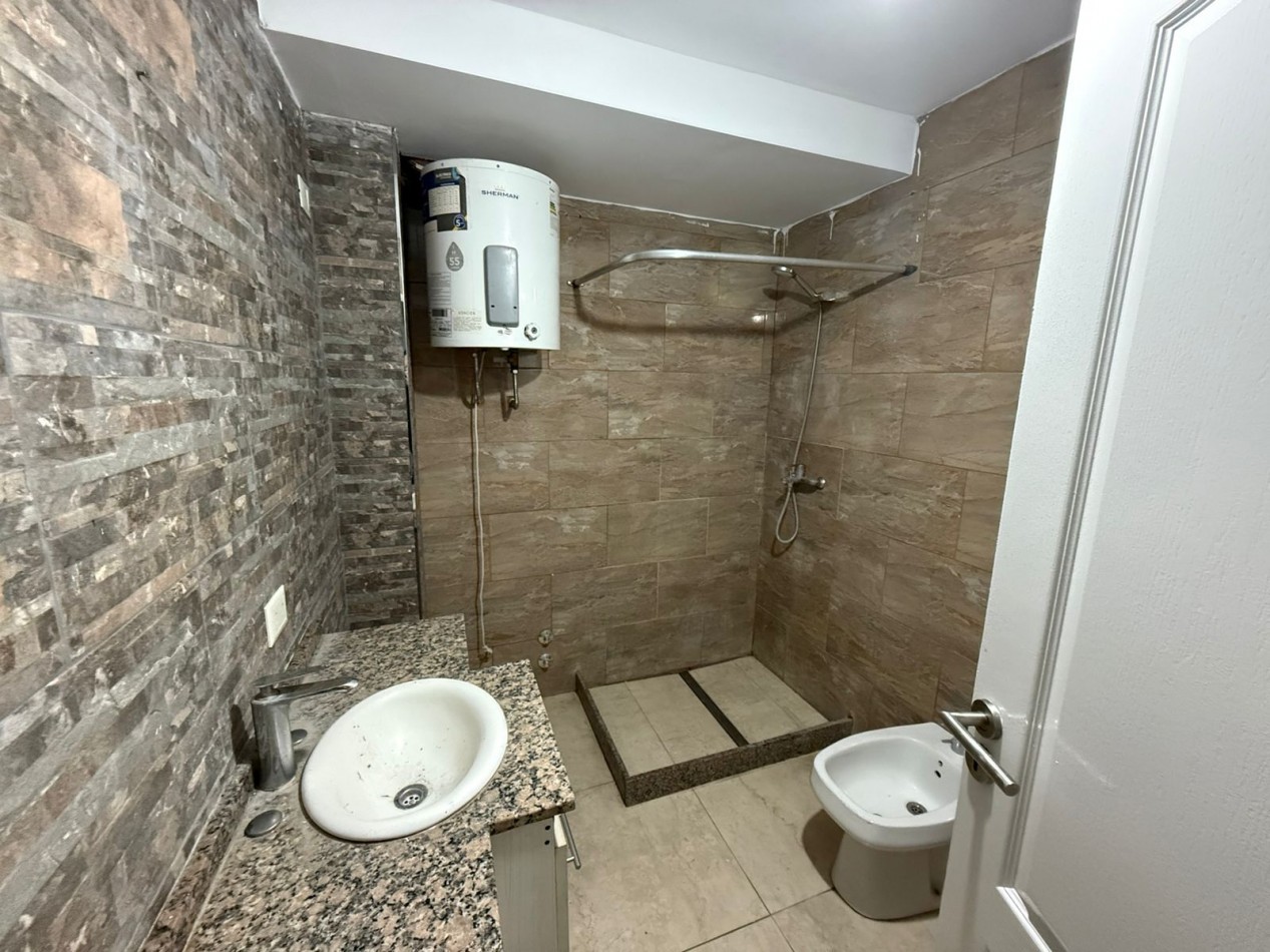 DEPARTAMENTO 2 AMB. CON BALCON (CTRO. LOS POLVORINES)