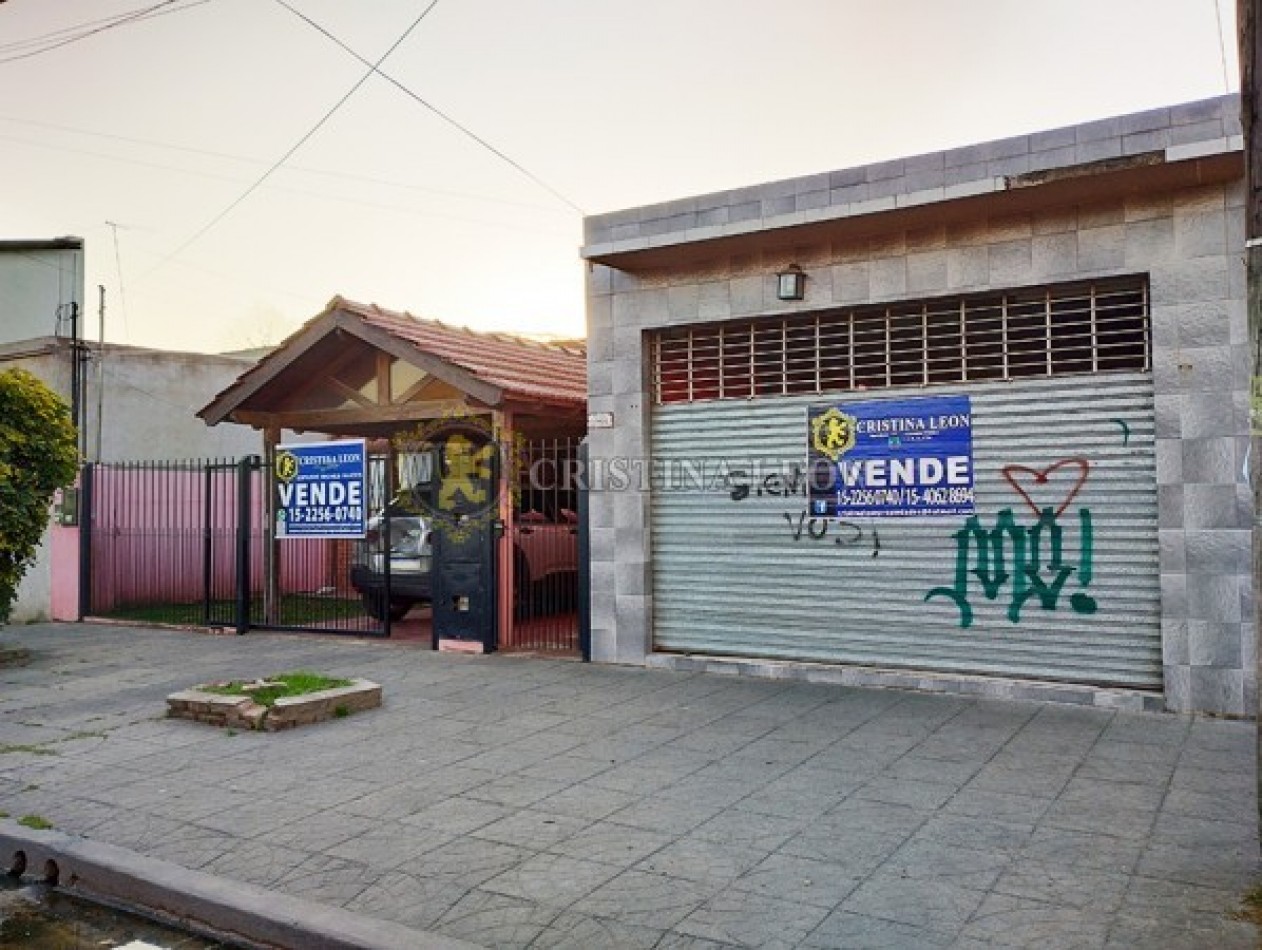 CASA AMERICANA  3 AMB. c/ PATIO Y COCHERA